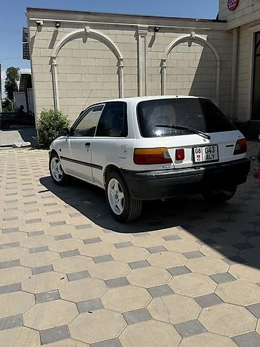 Продажа авто: Toyota Starlet: 1991 г., 1.3 л, Механика, Бензин, Хэтчбэк — 4
