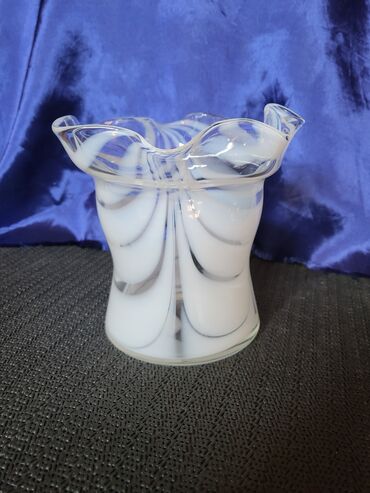 Vaze i saksije: Vaza, Staklo, bоја - Šareno, Novo na lalafo.rs — 4 Vaze i saksije: Vaza, Staklo, bоја - Šareno, Novo — 4