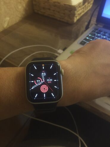 gumus saat: İşlənmiş, Smart saat, Apple, rəng - Gümüşü