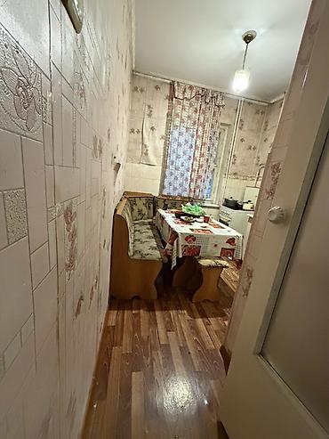4 кв: 3 комнаты, 66 м², 105 серия, 2 этаж, Старый ремонт — 4