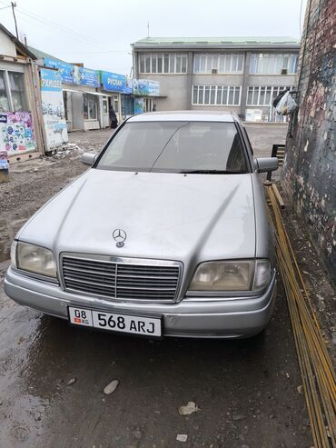 мерседе 210: Mercedes-Benz SL 280: 1993 г., 3.2 л, Автомат, Бензин, Седан