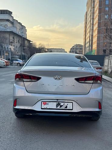 Hyundai: Hyundai Sonata: 2020 г., 2 л, Автомат, Газ, Седан — 2