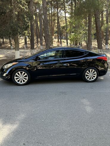 Hyundai: Hyundai Elantra: 1.8 l | 2013 il Sedan — 8
