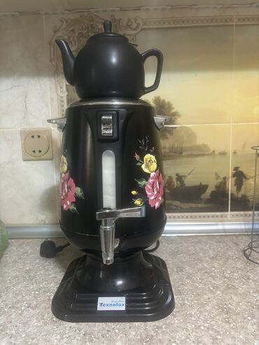 сомовар: Elektrik samovar – Texnolux - Klassik dizaynlı, qara rəngdə korpus