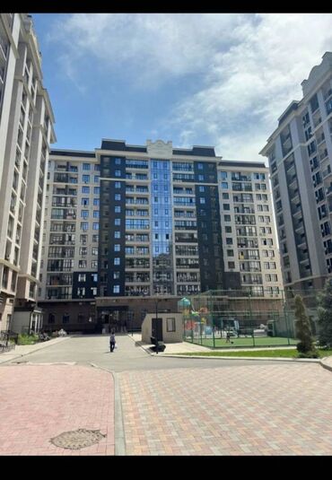 или меняю с доплатой мне: 2 комнаты, 83 м², Элитка, 11 этаж, ПСО (под самоотделку)