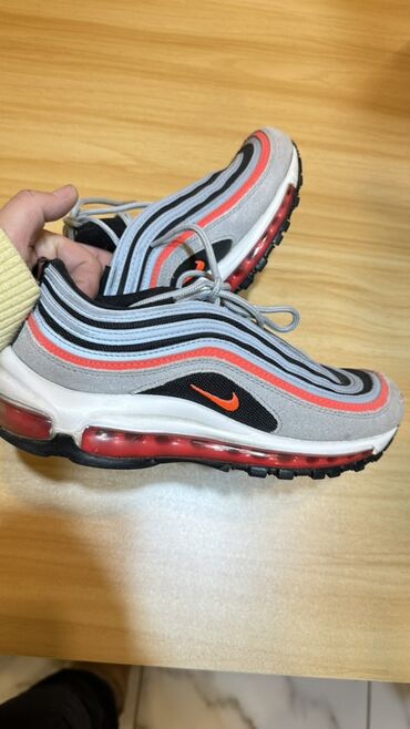 Кроссовки и спортивная обувь: Оригинальные Nike Air Max 97 Размер 38,5 • Б/У Покупала в Анталии — 4