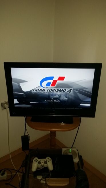 Video igre i konzole: Gran turismo 4 za sony playstation 2. Igra je nova nekoriścena