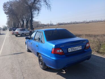 Daewoo: Daewoo Nexia: 2011 г., 1.5 л, Механика, Бензин, Седан