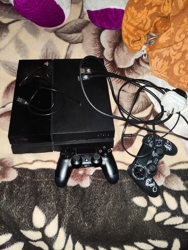 playstation 3 islenmis satilir: PlayStation 4 500Gb ideal vəziyyətdədir, ev şəraitində istifadə