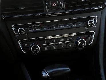 Kia: Kia K5: 2018 г., 2 л, Бензин, Седан — 5