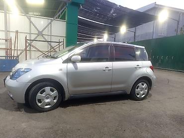 дайхатсу рокки: Toyota Ist: 2002 г., 1.3 л, Автомат, Бензин, Хэтчбэк — 6