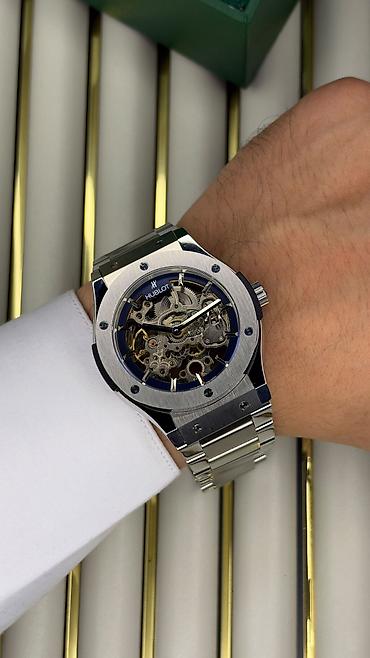 saat samdan: Hublot skelet dizaynlı kişi saatı - Korpus: fırçalanmış və cilalanmış — 3