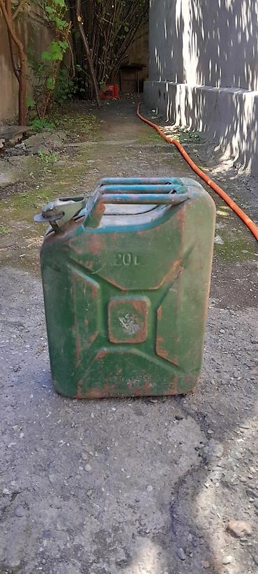 kia ehtiyat hisseleri sumqayit: Metal yanacaq kanistri – 20 litr - Həcm: 20 L (korpus üzərində — 1