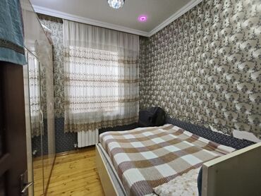 Yeni tikili: Satılır: 3 otaqlı şəxsi tikilidi 5 sotun içində böyük həyəti besetkalı — 7