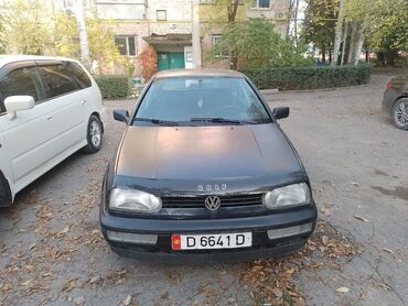 талас авто гольф: Volkswagen Golf: 1992 г., 1.8 л, Механика, Бензин, Хетчбек