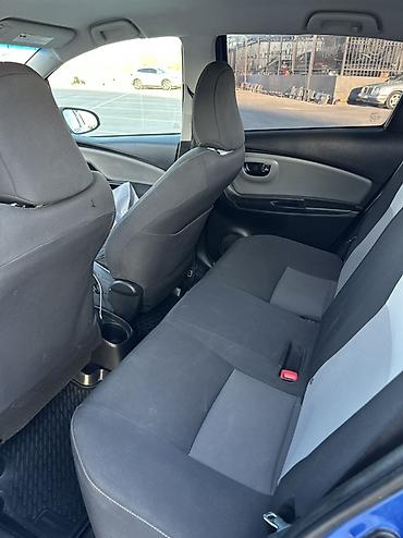 skoda rapid 2012: Toyota Yaris: 2018 г., 1.5 л, Вариатор, Бензин, Хэтчбэк — 6