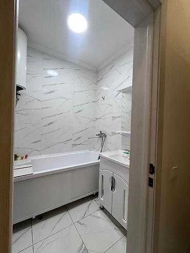 сутосный квартира: 3 комнаты, 81 м², ул. Масалиева-Монуева, Индивидуалка, 12 этаж, Дизайнерский ремонт — 6