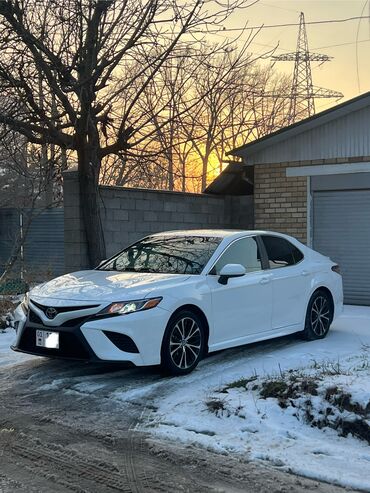 Toyota: Toyota Camry: 2017 г., 2.5 л, Автомат, Бензин