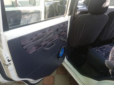 Volkswagen: Volkswagen Golf: 1999 г., Механика, Бензин at lalafo.kg — 9 Volkswagen: Volkswagen Golf: 1999 г., Механика, Бензин — 9