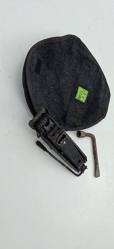 Salam. 015 010 Piryora. Opel uçun Fankroat Təkət açaırı qabı ilə lalafo.az -da Salam. 015 010 Piryora. Opel uçun Fankroat Təkət açaırı qabı ilə