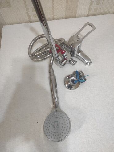 Смесители для раковин: Смесители для ванной, кухни, умывальника, б/у и новые. Проверены, все — 9