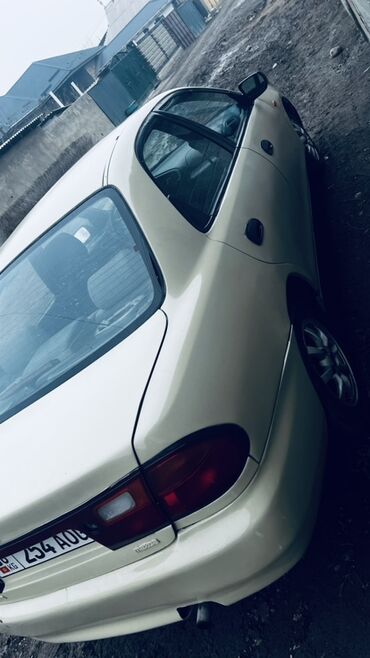 Mazda: Mazda 323: 1995 г., 1.6 л, Автомат, Бензин, Седан — 5