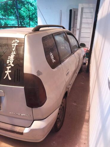 митцубиси спейстер: Mitsubishi Space Star: 2001 г., 1.8 л, Механика, Бензин, Минивэн