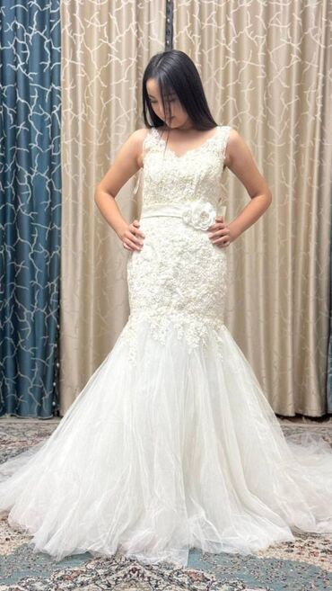 Юбки: Жаңы той көйнөктөр сатылат! Размери: 44–46 ✨ Түрү: Карсеттик, перчатка at lalafo.kg — 19 Юбки: Жаңы той көйнөктөр сатылат! Размери: 44–46 ✨ Түрү: Карсеттик, перчатка — 19