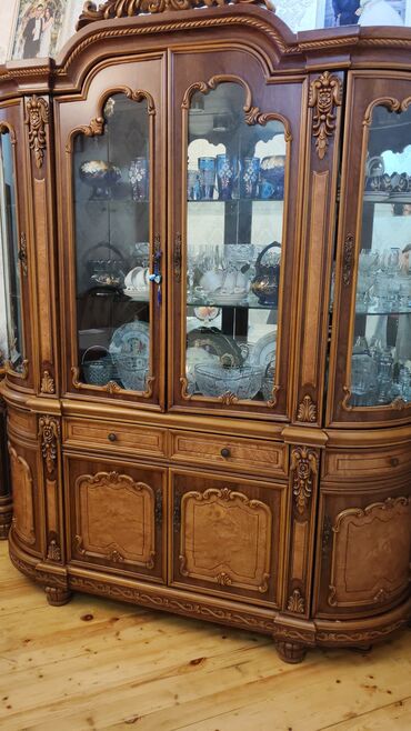 balkon skaflari: Satılır 150azn . Real alıcılar maraqlansın