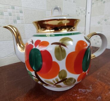 чайник прозрачный: Фарфоровый заварочный чайник с яркой ручной росписью в стилистике