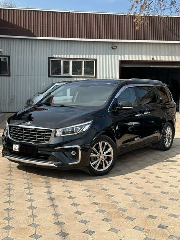 Kia: Kia Carnival: 2018 г., 2.2 л, Автомат, Дизель, Минивэн
