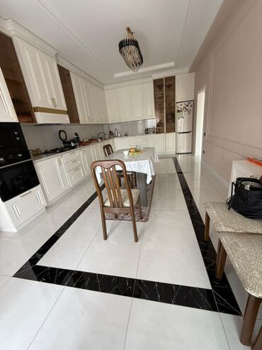 Продажа домов: Дом, 265 м², 5 комнат, Агентство недвижимости, Дизайнерский ремонт at lalafo.kg — 12 Продажа домов: Дом, 265 м², 5 комнат, Агентство недвижимости, Дизайнерский ремонт — 12