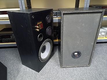 Zvučnici i stereo sistemi: Acoustic studio monitor 3311 trosistemci sa mrezicama 2 x 125 watti — 9