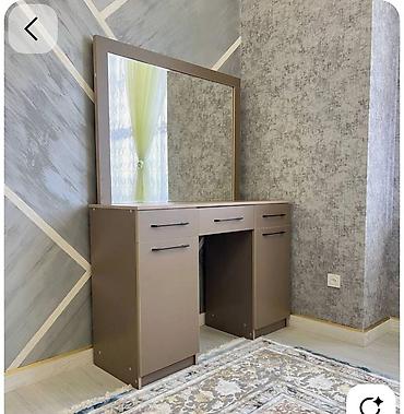 makiyaj stol: Yeni — 1