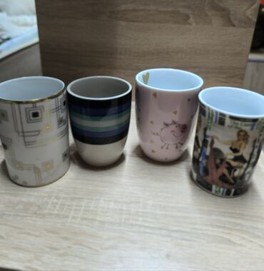Стаканы: Набор разномастных кружек, 16 штук. За все 600 сом — 1
