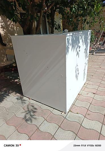 reseption masa: Ağ rəngli resepsiyon/administrator masası - Material: laminat/LDSP - — 2