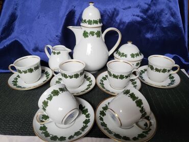 Ostali antikviteti: Servis za kafu 1977g+ Graf von Henneberg Nemacka. Servis je perfektan na lalafo.rs — 1 Ostali antikviteti: Servis za kafu 1977g+ Graf von Henneberg Nemacka. Servis je perfektan — 1