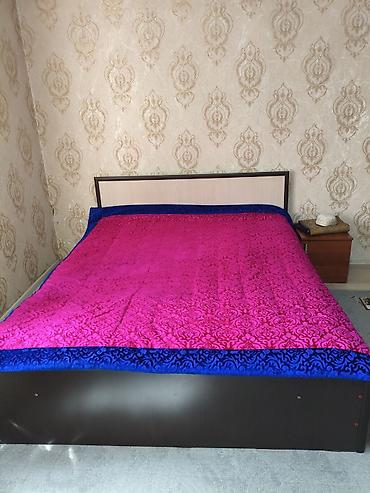 Двуспальные кровати: Двуспальная кровать, Б/у, С матрасом, длина - 200 см — 3