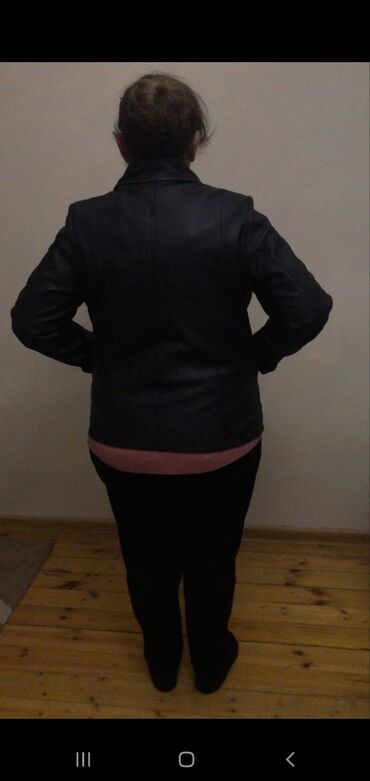 Kardiqanlar, jaketlər: Qadinlar ucun tebii dəri geyimler. Tezedi hamsi. Magaza baglanibdi -da lalafo.az — 9 Kardiqanlar, jaketlər: Qadinlar ucun tebii dəri geyimler. Tezedi hamsi. Magaza baglanibdi — 9