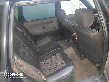 Volkswagen: Volkswagen Passat Variant: 1993 г., 1.8 л, Механика, Бензин, Универсал — 10