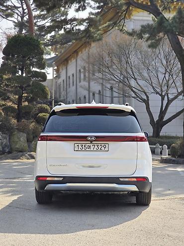 Kia: Kia Carnival: 2020 г., 2.2 л, Автомат, Дизель — 4