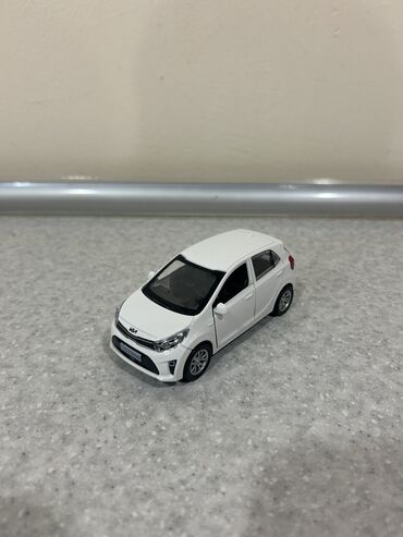 Heykəlciklər: Kia, 2015 il, 1:35, Dəmir, Ödənişli çatdırılma, Pulsuz çatdırılma