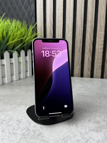 бу мобильные телефоны: IPhone 12, Б/у, 64 ГБ, Зарядное устройство, Защитное стекло, Чехол, 83 %