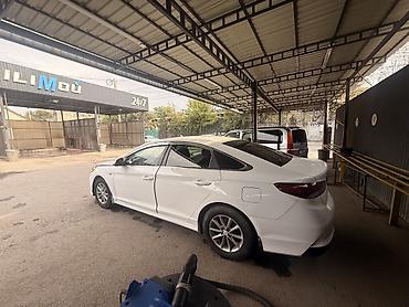 e60 m5: Аренда Hyundai Sonata нюрайз белый седан — 4
