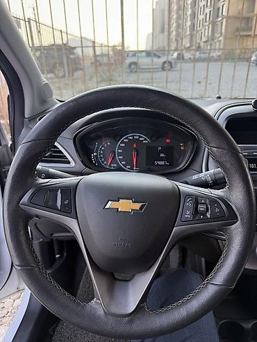chevrolet onix 2021 turbo: Chevrolet Spark: 2020 г., 1 л, Автомат, Бензин, Хэтчбэк — 6