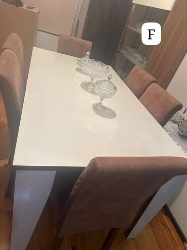 куплю обеденный стол: ‼️ Təcili Satılır ‼ 280 Masa. Dəsti acilir 12 neferlik olur icinde