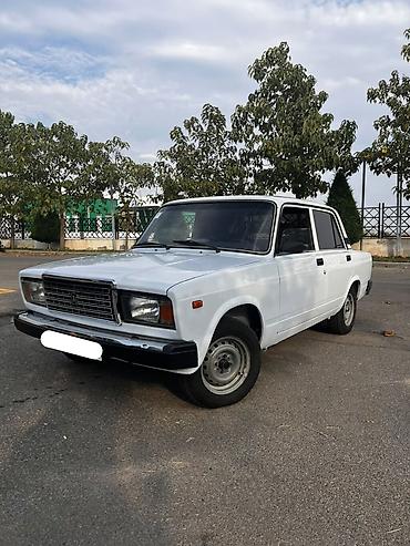 2107 tekeri: VAZ (LADA) 2107: 1.6 l | 2010 il 15000 km Sedan — 1