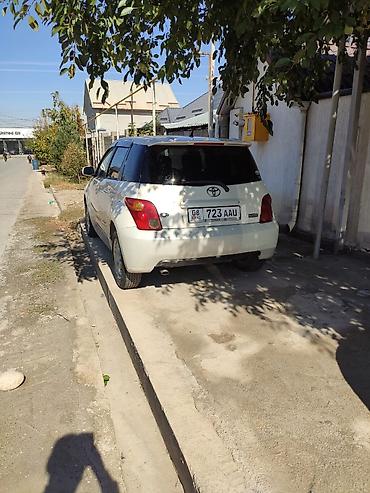 Toyota: Toyota Ist: 2003 г., 1.5 л, Автомат, Бензин, Хэтчбэк — 1