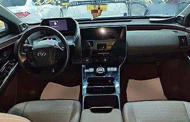 Toyota: Toyota : 2022 г., Автомат, Электромобиль, Кроссовер — 5