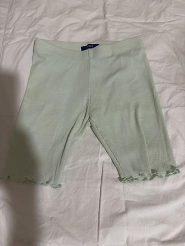 Cinslər və şalvarlar: Uşaq üçün qısa leggings - Rəng: Açıq yaşıl (pastel ton) - Material — 1